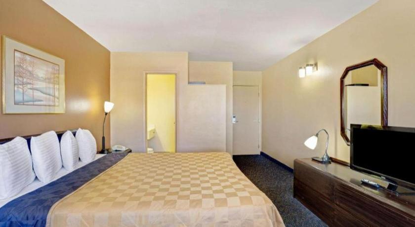 Howard Johnson By Wyndham South Lake Tahoe Extérieur photo