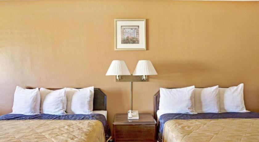 Howard Johnson By Wyndham South Lake Tahoe Extérieur photo